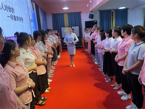 2021年礼仪专题课